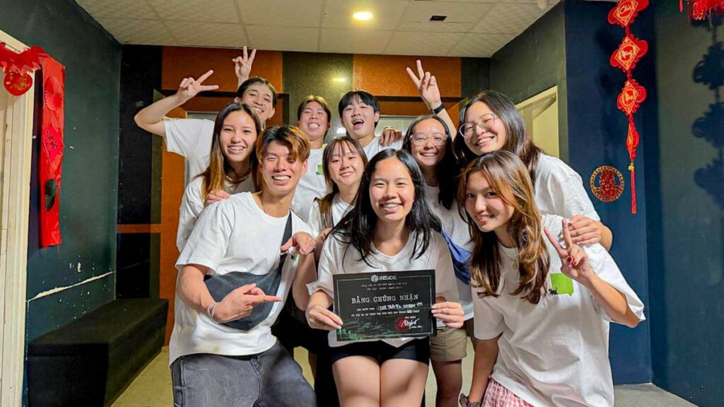 Group of people gathered together - Ho Chi Minh City Bootcamp TTI21