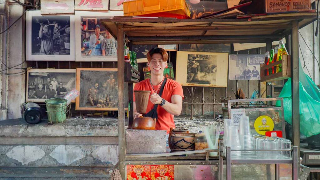 Man Brewing Net Coffee - Ho Chi Minh City Budget Itinerary