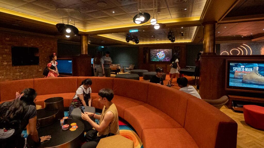 Vibe - Disney Adventure Cruise Review