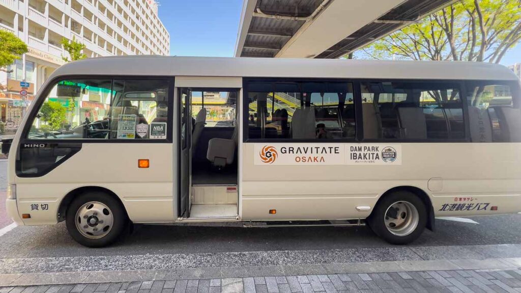 Shuttle Bus - Non-touristy Osaka