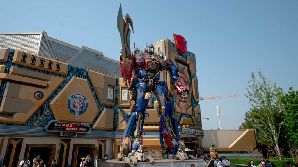 Universal Studios Transformers Optimus Prime - Beijing Itinerary
