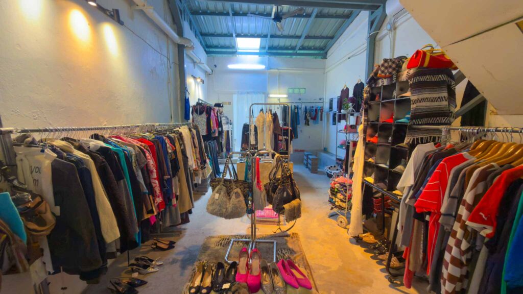 Saengwan Thrift Shop – Things To Do in Hat Yai
